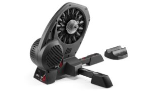 Elite Direto XR mit Travel Block